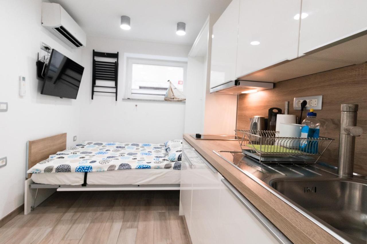 Room At Vacation Station Пиран Екстериор снимка
