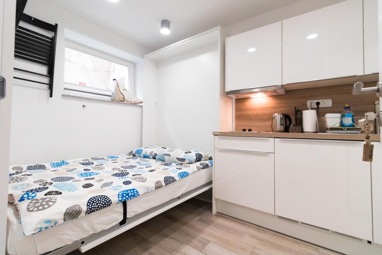 Room At Vacation Station Пиран Екстериор снимка